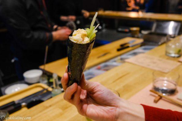 how to eat temaki